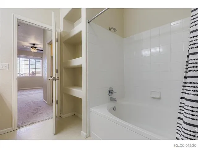 5255 Memphis Street #717 Denver, CO 80239