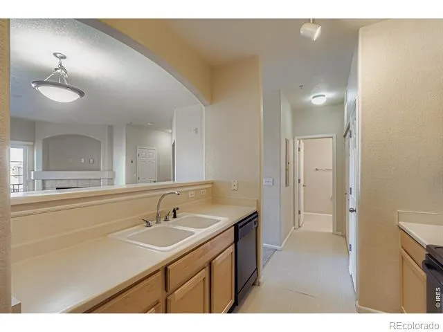 5255 Memphis Street #717 Denver, CO 80239