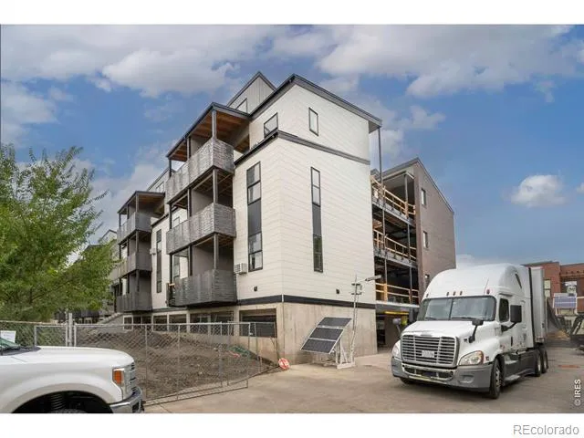 2301 Pearl Street #49 Boulder, CO 80302
