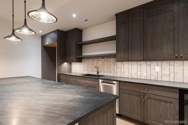 2070 S Saint Paul Street Denver, CO 80210