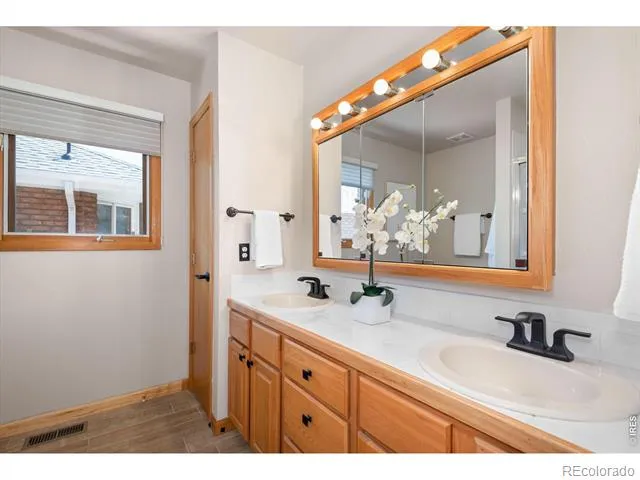 1639 Francis Way Longmont, CO 80501