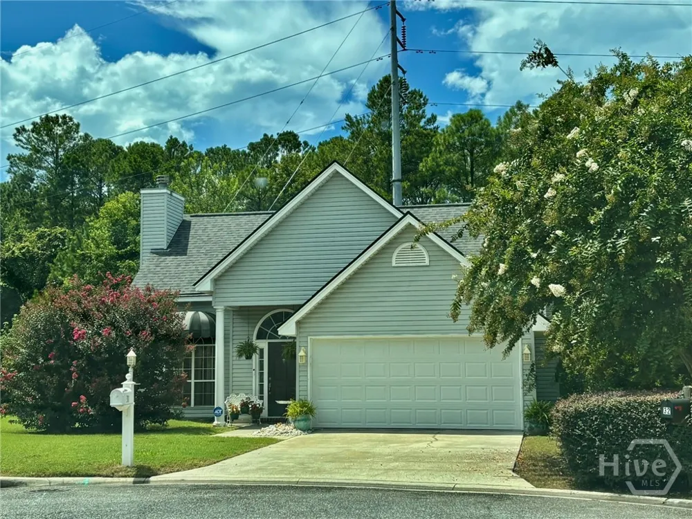 31 Tara Court Savannah, GA 31406