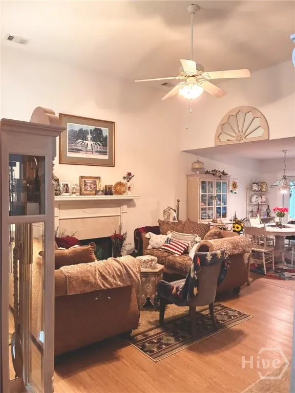 31 Tara Court Savannah, GA 31406