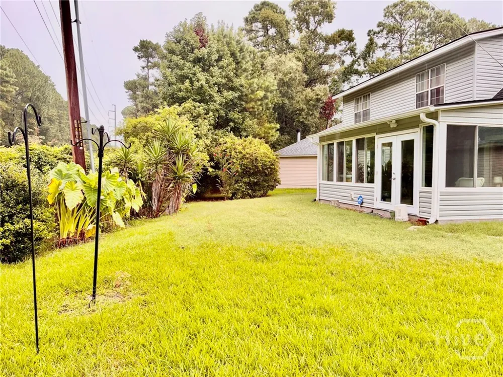 31 Tara Court Savannah, GA 31406