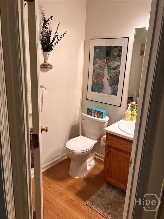 31 Tara Court Savannah, GA 31406