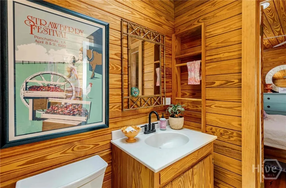 2411 Texas #B Savannah, GA 31404