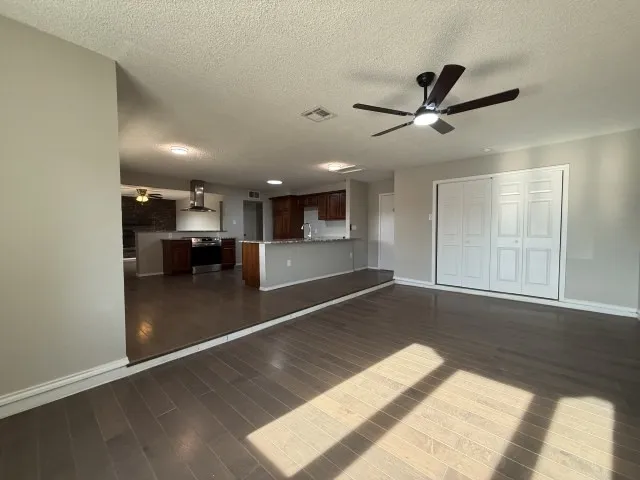 1505 S Ike Avenue Monahans, TX 79756
