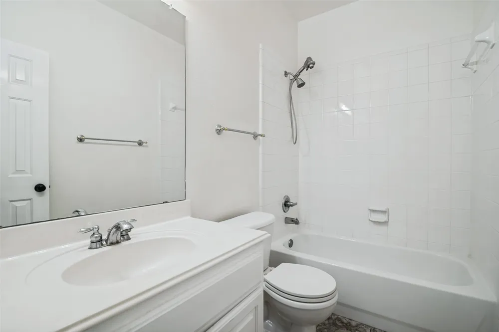 7207 Canary Lane Sachse, TX 75048