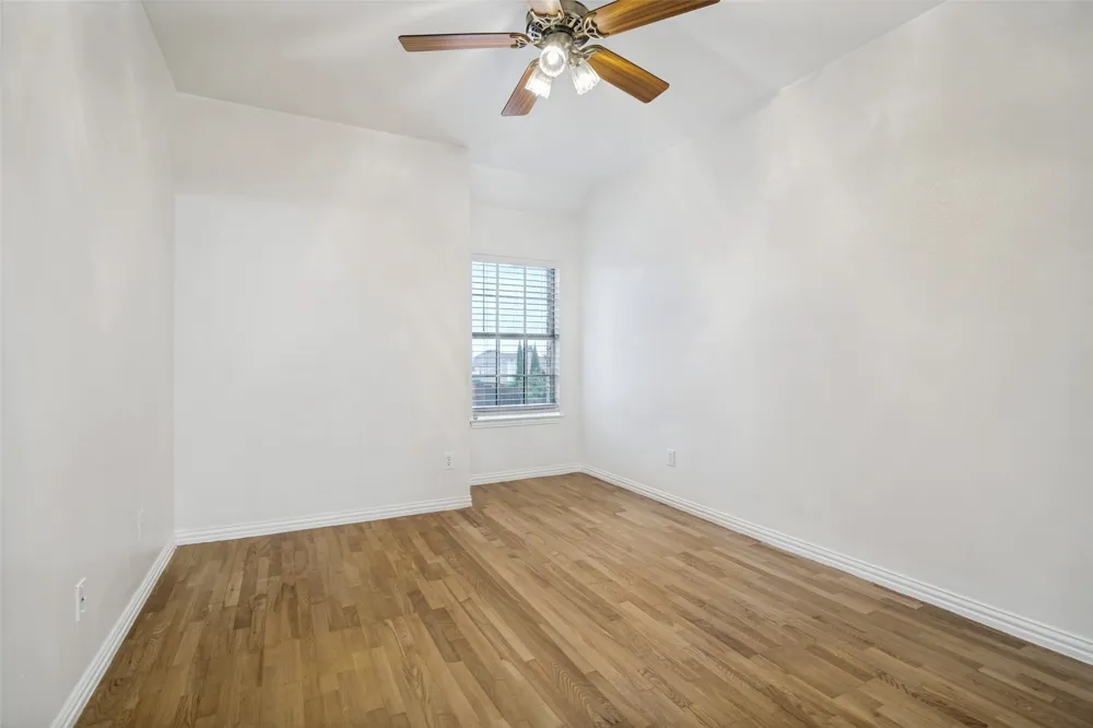 7207 Canary Lane Sachse, TX 75048
