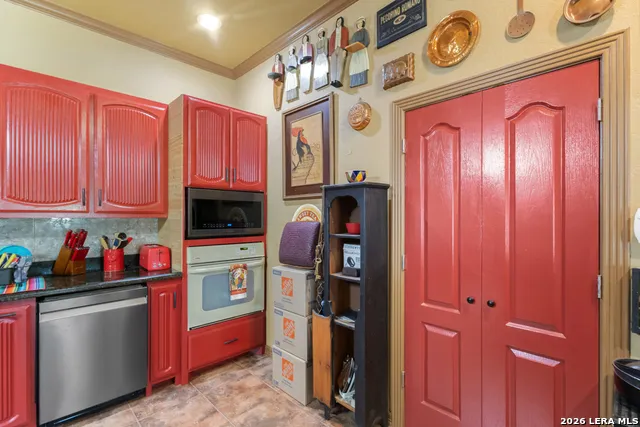 310 STONE CREST Bandera, TX 78003