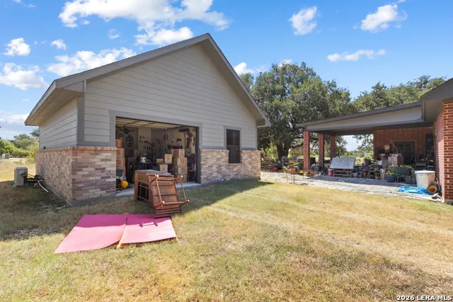 310 STONE CREST Bandera, TX 78003