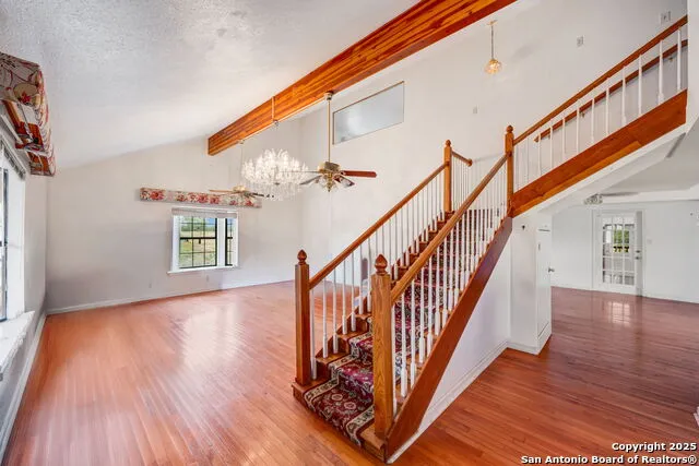106 HICKORY CIR Floresville, TX 78114