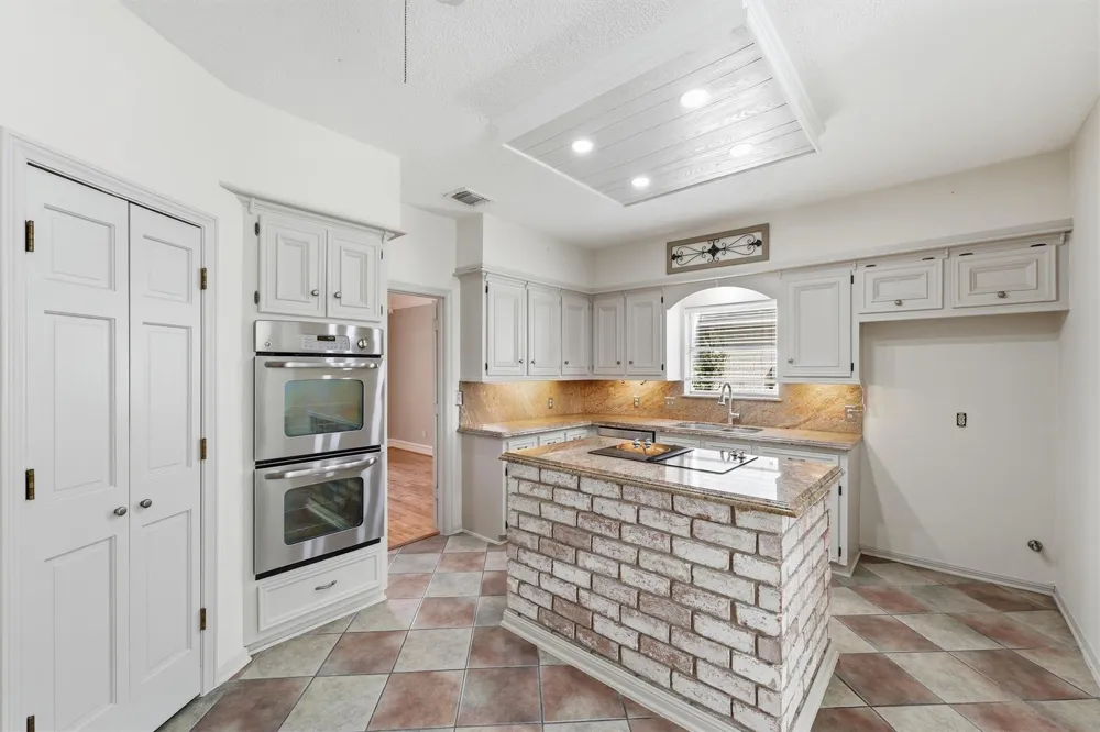 15307 Sierra Pines Court Houston, TX 77068