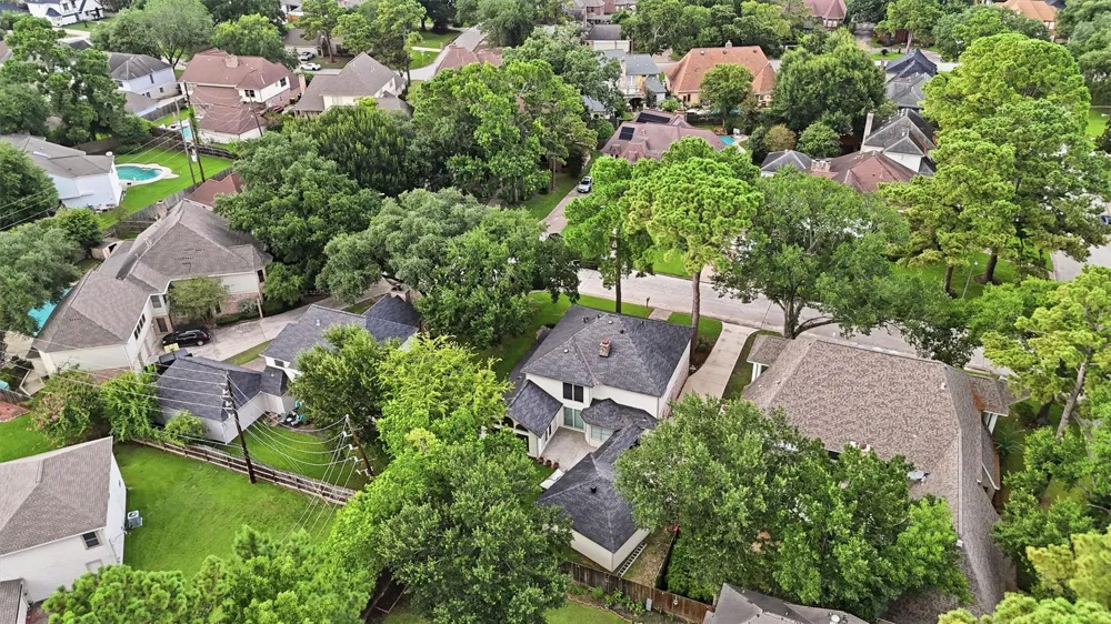 15307 Sierra Pines Court Houston, TX 77068