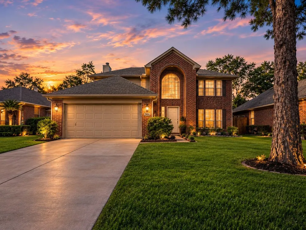 16810 Blairstone Houston, TX 77084