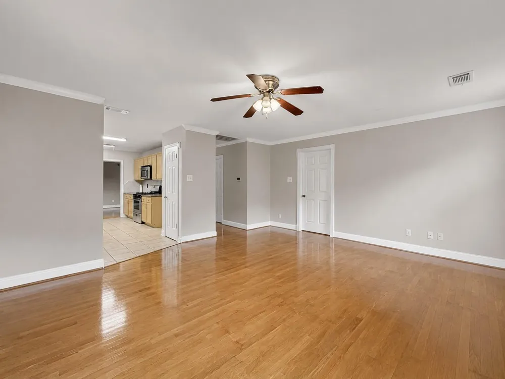 16810 Blairstone Houston, TX 77084