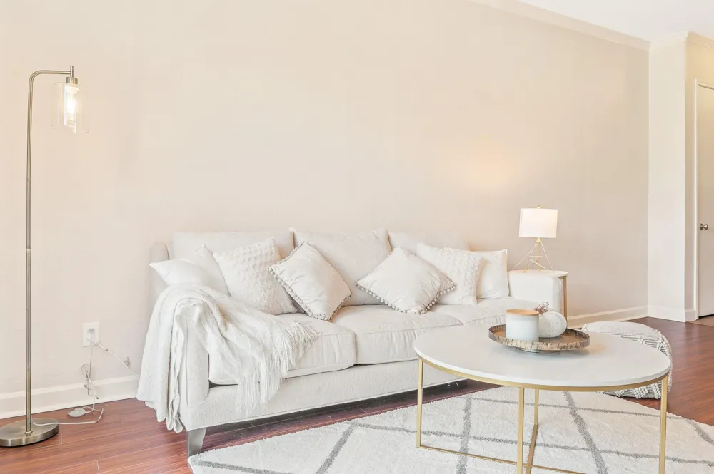 4515 Briar Hollow Place #312 Houston, TX 77027