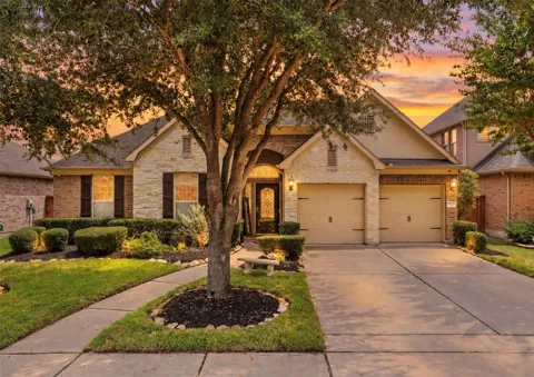 19715 W Verde Creek Circle