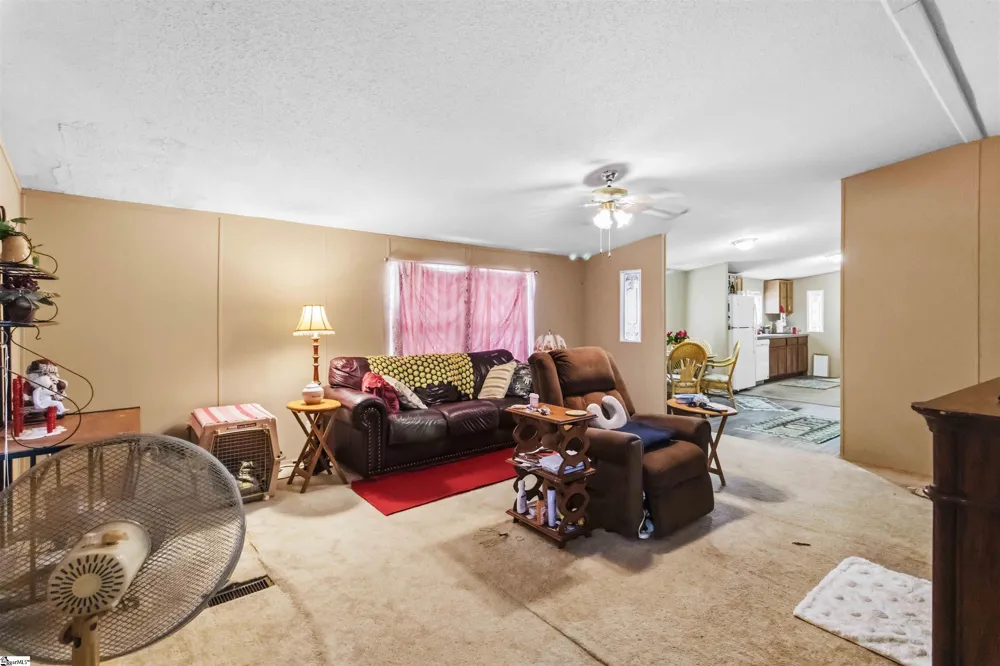 138 T C Bannister Road Belton, SC 29627