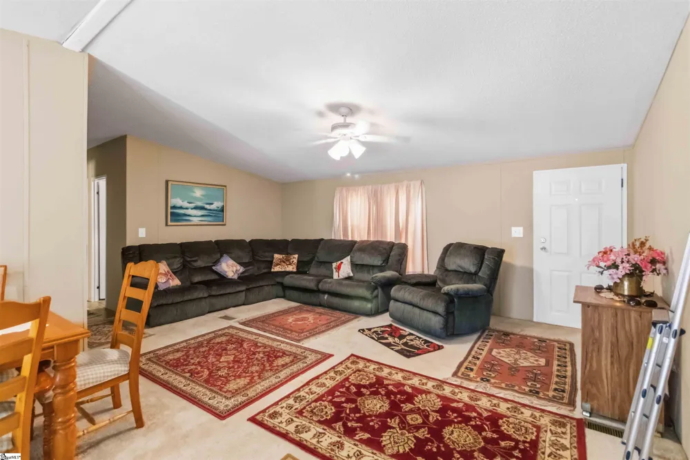 138 T C Bannister Road Belton, SC 29627
