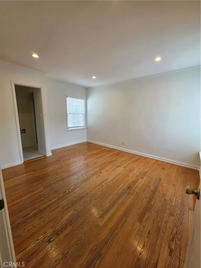 135 S Canon Beverly Hills, CA 90212