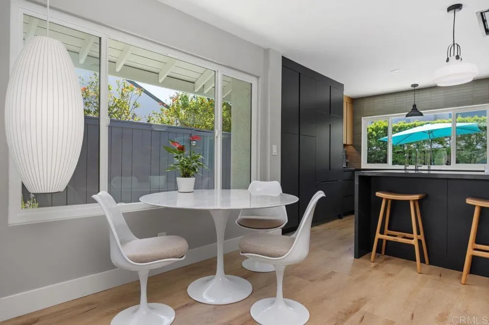 3855 Via Reposo Rancho Santa Fe, CA 92091