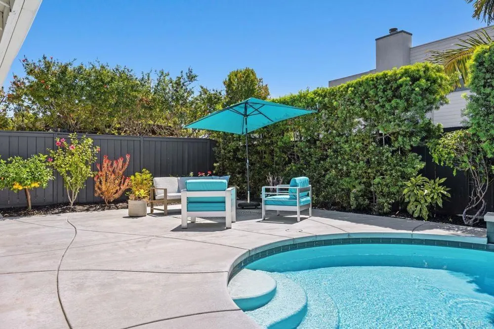 3855 Via Reposo Rancho Santa Fe, CA 92091