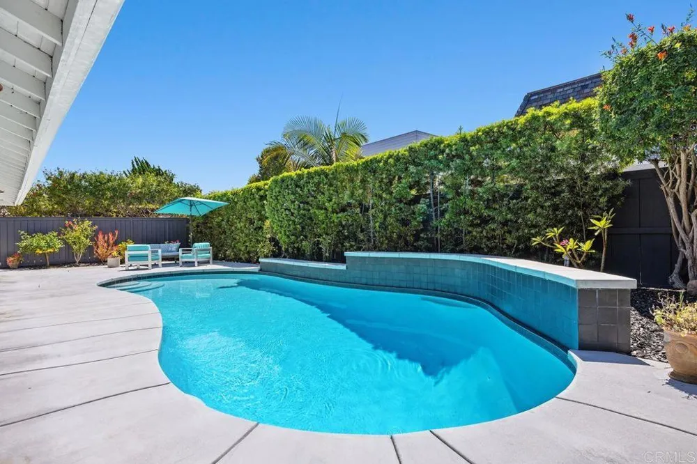 3855 Via Reposo Rancho Santa Fe, CA 92091