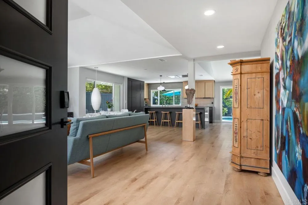 3855 Via Reposo Rancho Santa Fe, CA 92091