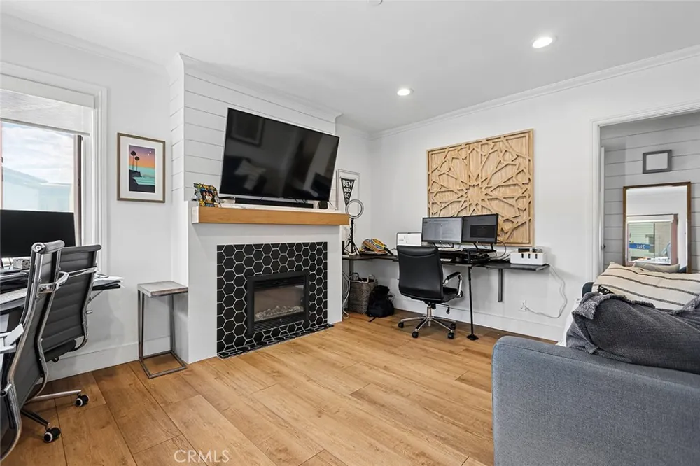 113 21st St Manhattan Beach, CA 90266