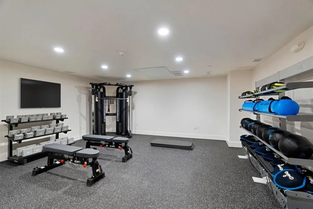 1853 Almaden Road #406 San Jose, CA 95125