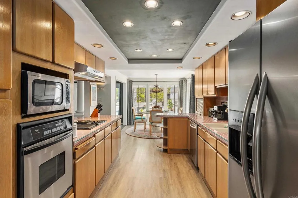 1556 Via Rancho Parkway Escondido, CA 92029