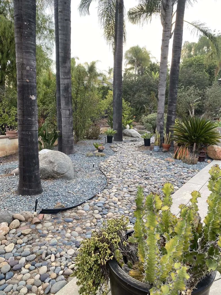 1556 Via Rancho Parkway Escondido, CA 92029