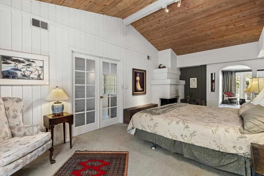 1556 Via Rancho Parkway Escondido, CA 92029