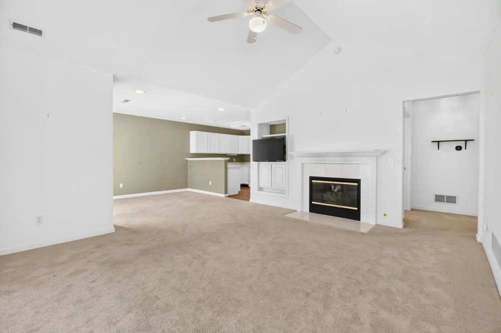 282 Ashton Lake Drive Battle Creek, MI 49015
