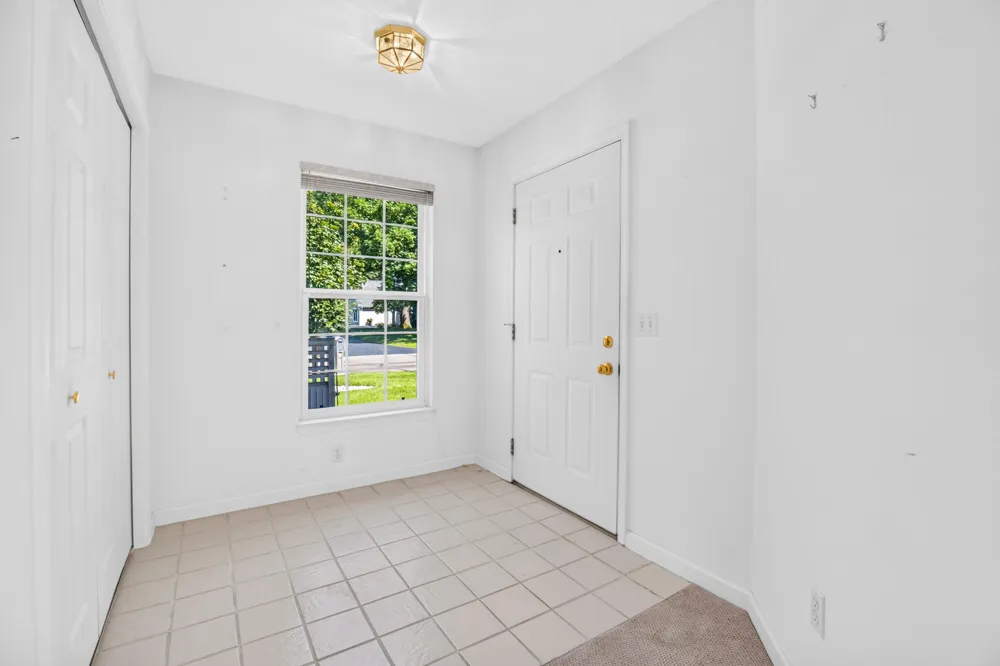 282 Ashton Lake Drive Battle Creek, MI 49015