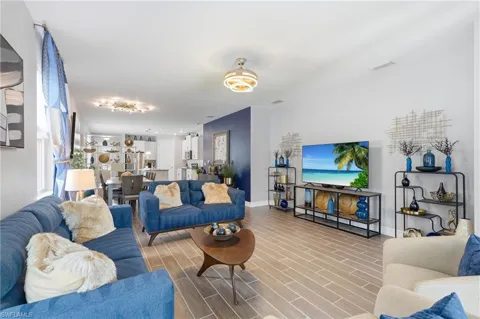 28395 Captiva Shell Loop