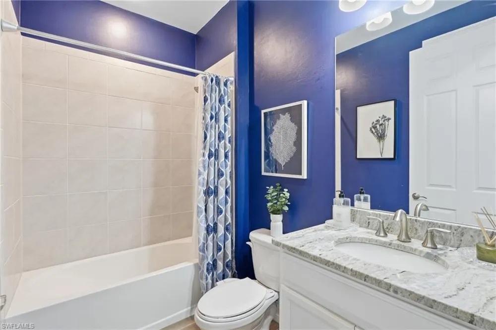 28395 Captiva Shell Loop Bonita Springs, FL 34135