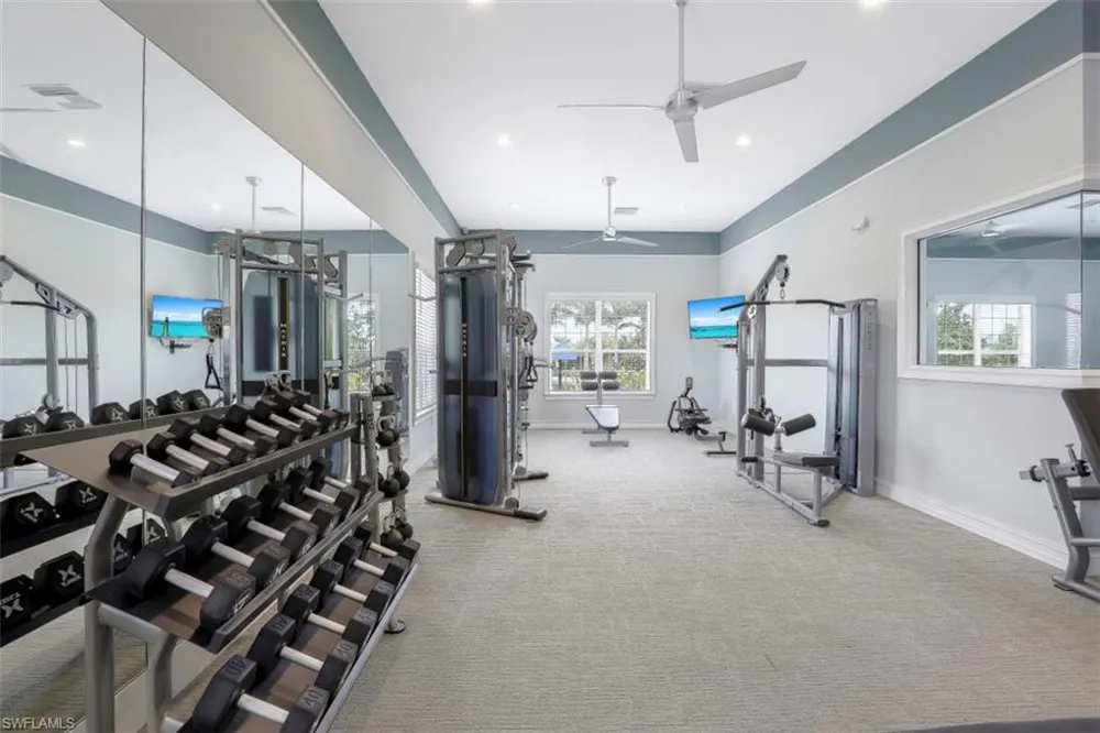 28395 Captiva Shell Loop Bonita Springs, FL 34135