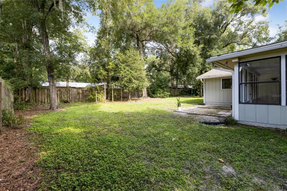1716 SW 77TH TERRACE Gainesville, FL 32607
