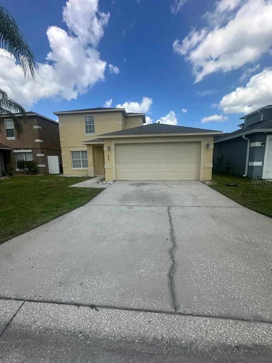 234 HOLLINGSHEAD LOOP Davenport, FL 33896