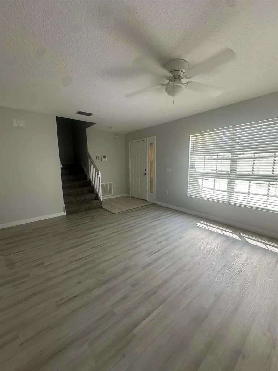 234 HOLLINGSHEAD LOOP Davenport, FL 33896