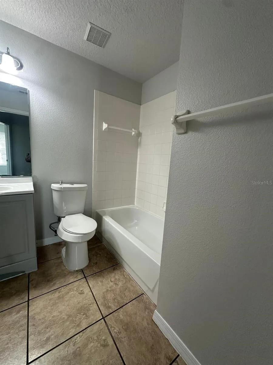 234 HOLLINGSHEAD LOOP Davenport, FL 33896