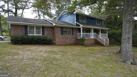 302 Ridgewood RD