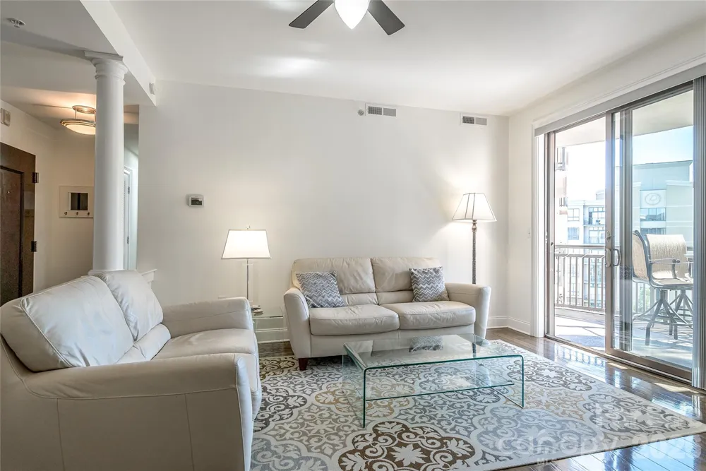 718 W Trade Street #605 Charlotte, NC 28202