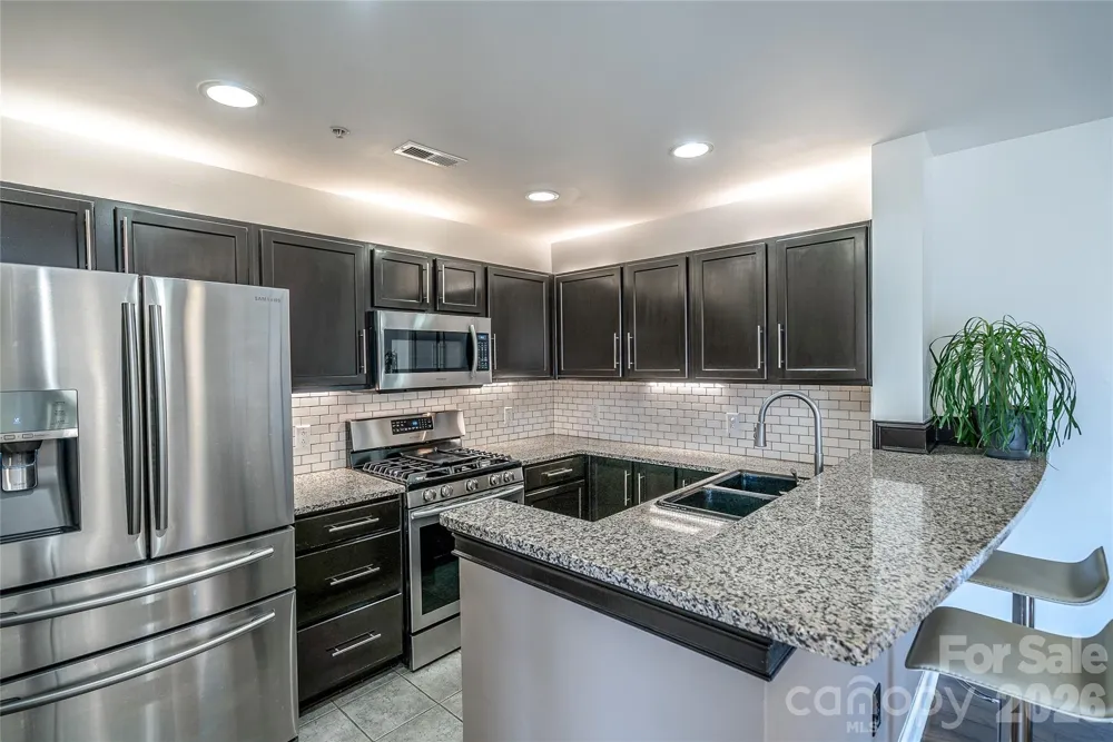 718 W Trade Street #605 Charlotte, NC 28202