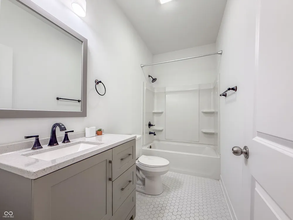 2125 Bellefontaine Street Indianapolis, IN 46202