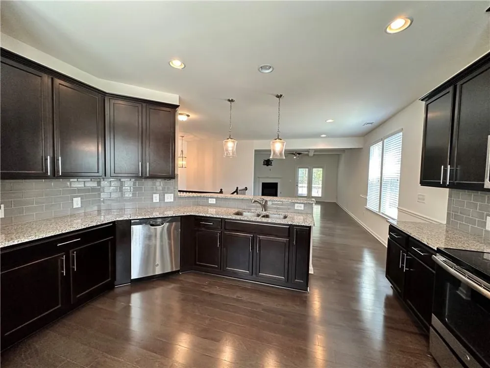 4302 Morning View Stone Mountain, GA 30083