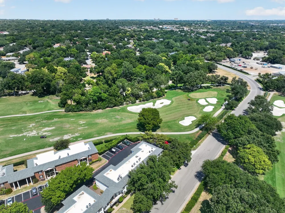 4000 Ridglea Country Club Drive #U Fort Worth, TX 76126