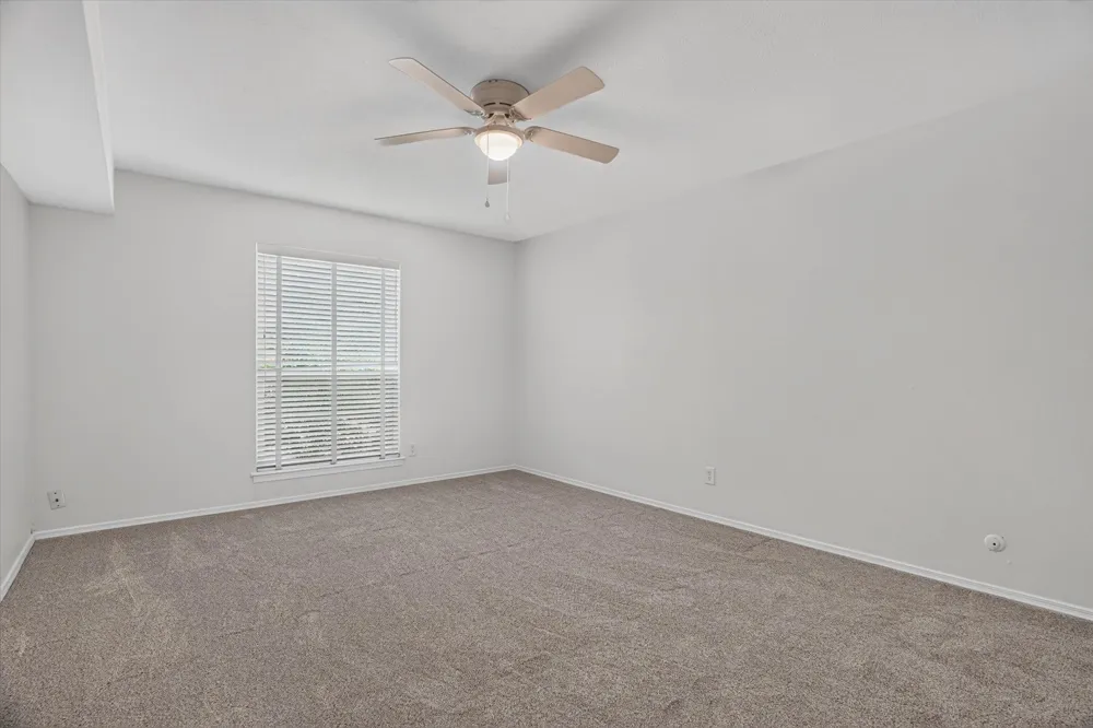 4000 Ridglea Country Club Drive #U Fort Worth, TX 76126
